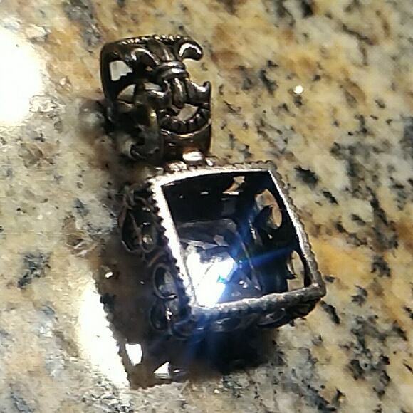 SILPADA Sterling Silver CZ Uptown Pendant Sparkle Nice! - Picture 8 of 10